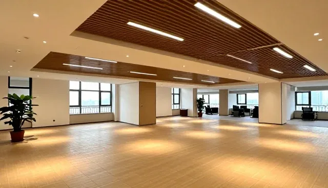 高端品质保洁在绿化养护中的实际应用场景解析